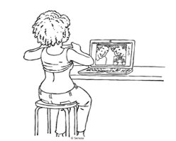 meisje laat borsten zien aan webcam